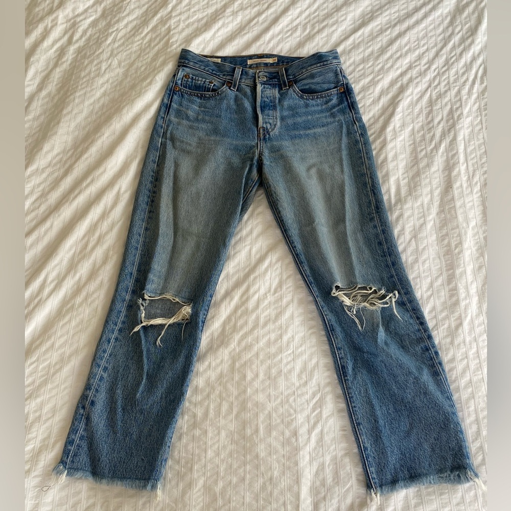 Levi wedgie straight jeans size 26